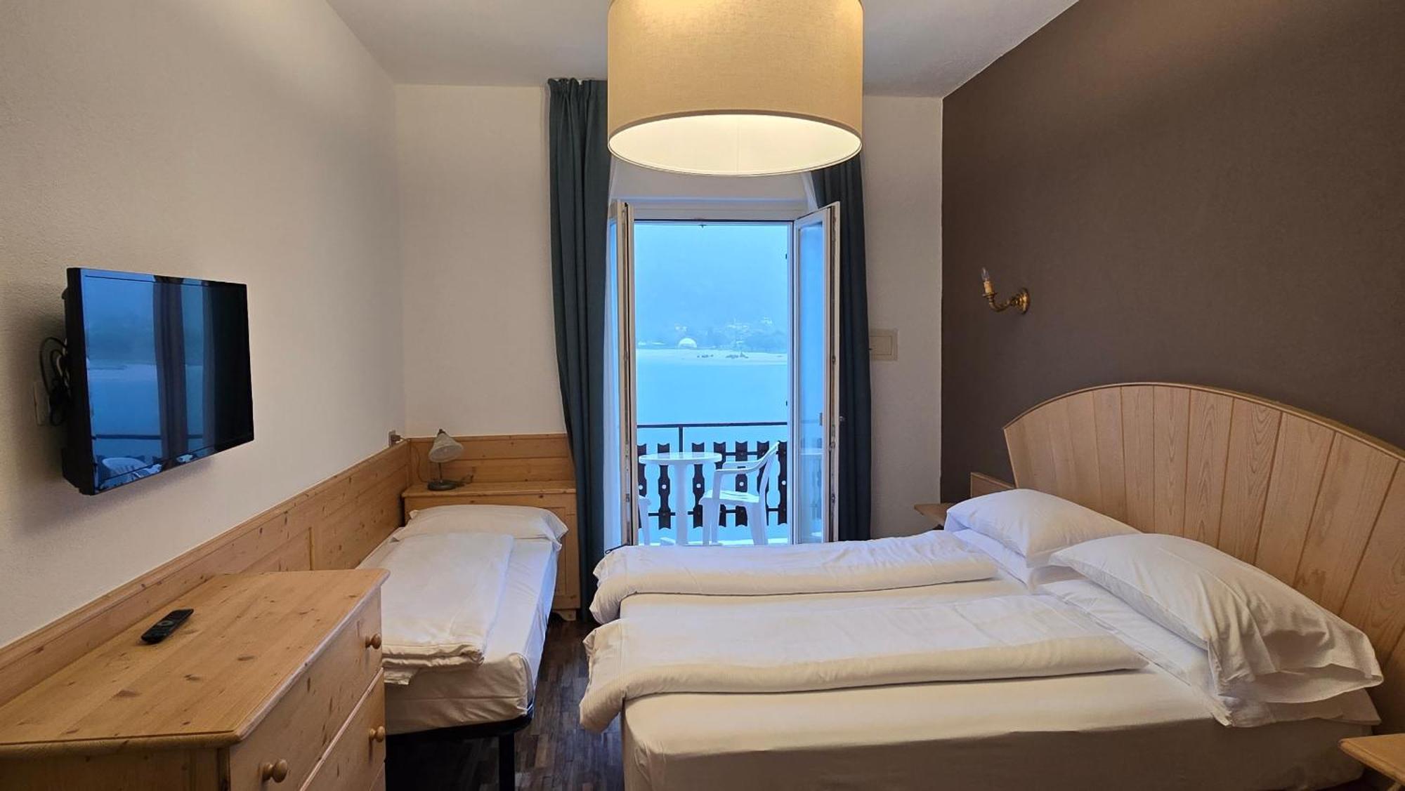 Lago Park Hotel Molveno Exterior photo