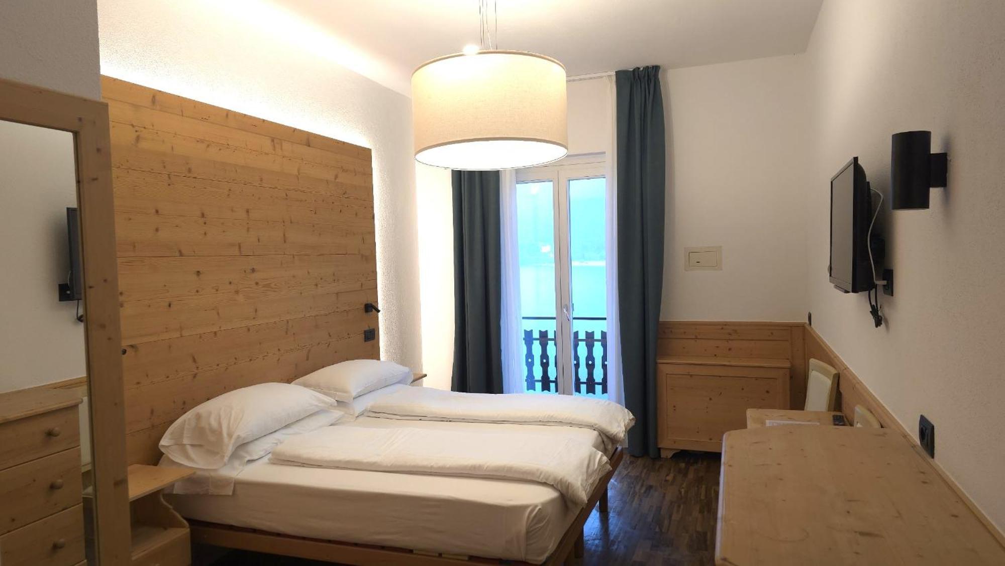 Lago Park Hotel Molveno Exterior photo